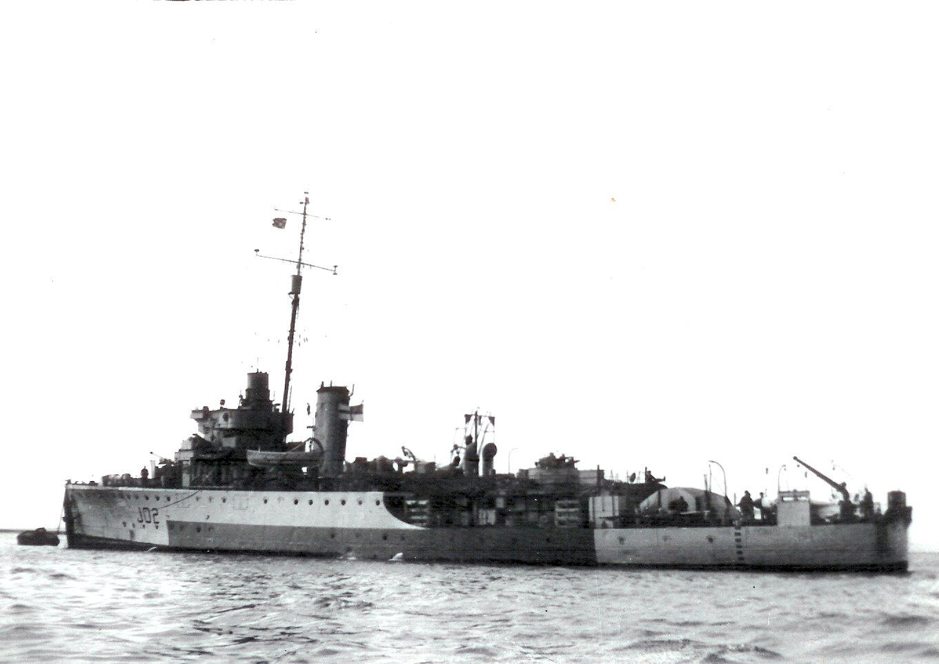 HMS Hazard 1946 - Halcyon Class Minesweeper
