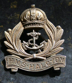 HMS Halcyon Cap Badge