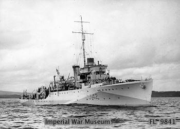 HMS Halcyon 12th Oct 1942 IWM9841-  Halcyon Class Minesweeper
