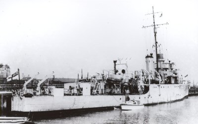 HMS Jason July 1946 - Halcyon Class minesweepers and survey vessel