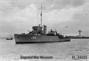 HMS Jason 1941 (IWM FL 14225) - Halcyon Class Minesweeper