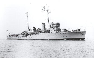 HMS Leda March 1939 - Halcyon Class Minesweeper