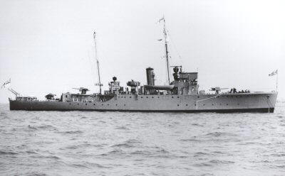 HMS Salamander - Halcyon Class Minesweeper