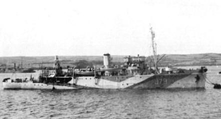 HMS Scott 1944 - Halcyon Class Minesweeper